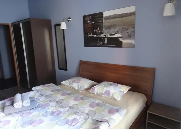 Koziolki Old Town Hostal