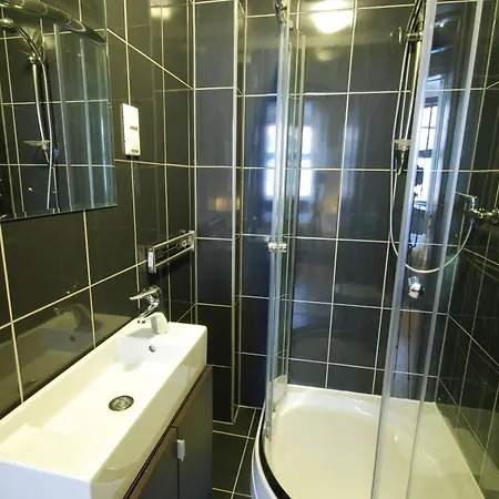 Wroclawska Z Lazienkami Poznan