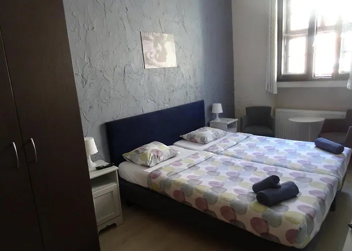 Hostel Koziolki Old Town *